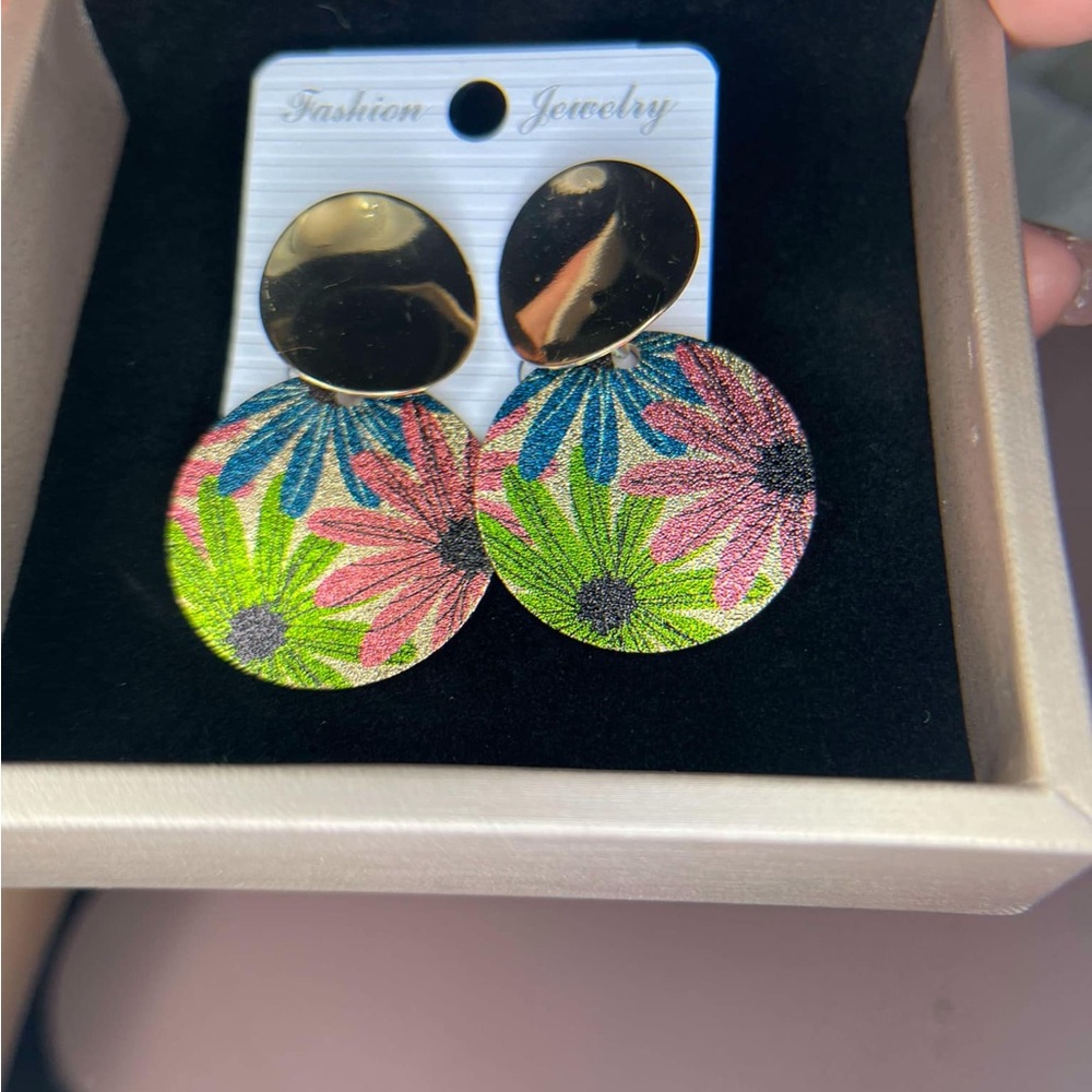 Vibrant Floral Disc Earrings with Gold Tops